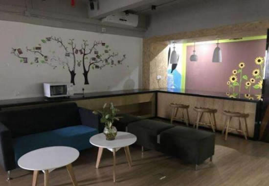 20200821174624740.jpg写字楼图片841