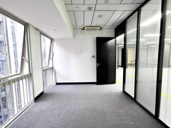 保利中心写字楼图片1562