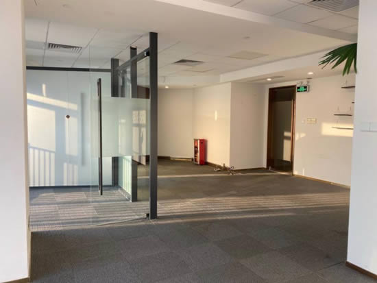 寰城中心广场写字楼图片1762