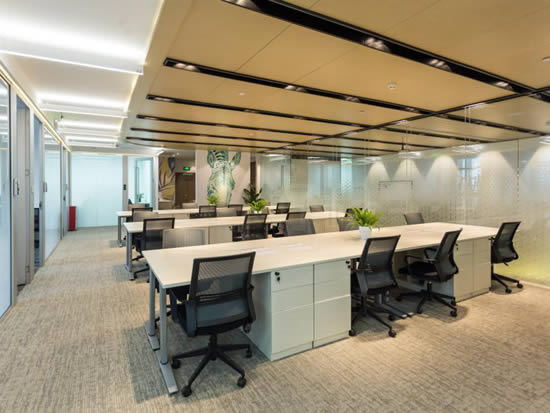 珠控国际中心写字楼图片1973