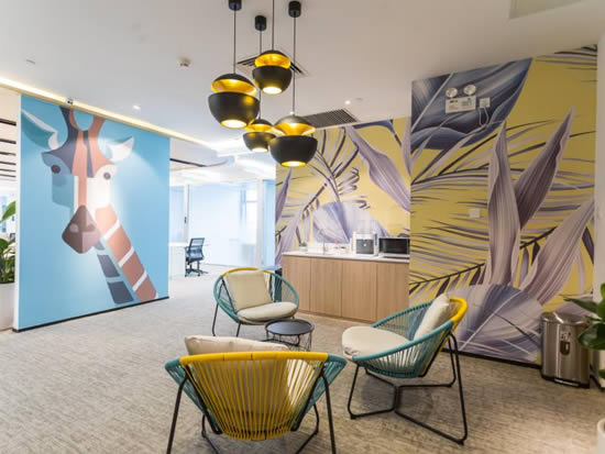 珠控国际中心写字楼图片1968