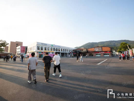 小马驹创意园写字楼图片2441