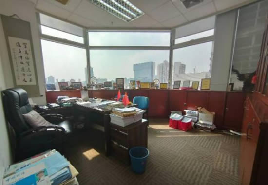 耀中广场写字楼图片2949