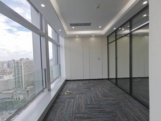 主控国际中心写字楼图片3293