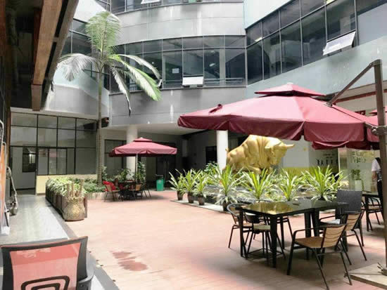 东岳财富广场写字楼图片3562