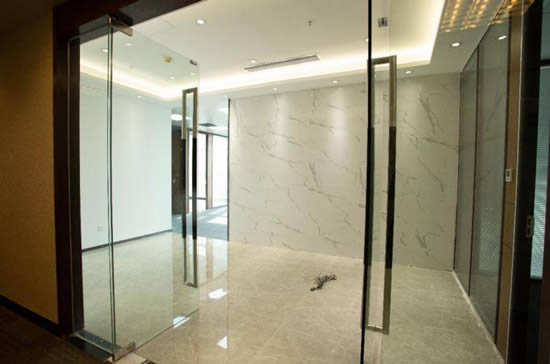 耀中广场写字楼图片3698