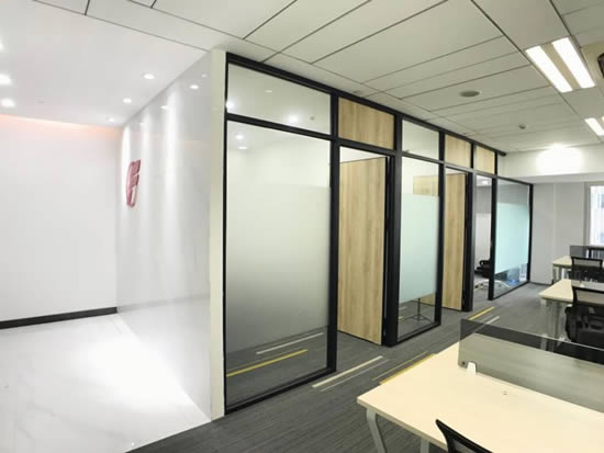 保利克洛维中景大厦写字楼图片3744