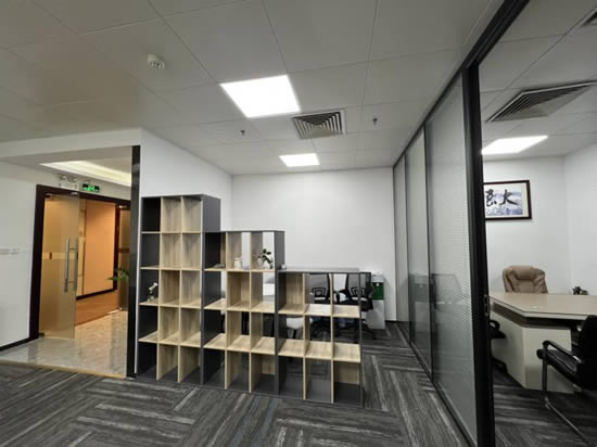 耀中广场写字楼图片4125