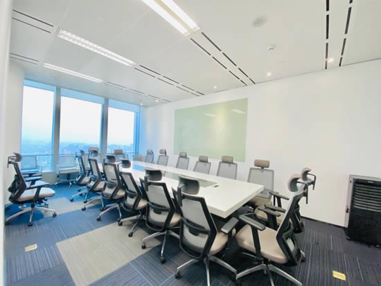 环球都会广场写字楼图片4166