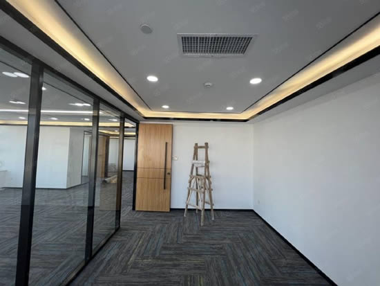 保利中辰广场写字楼图片4831