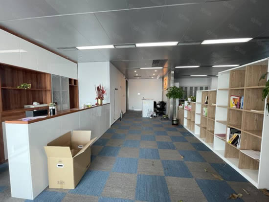 天盈广场写字楼图片5177
