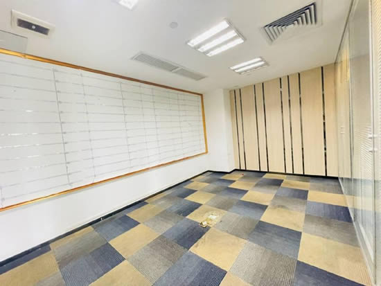 鸿德财润国际大厦写字楼图片5198