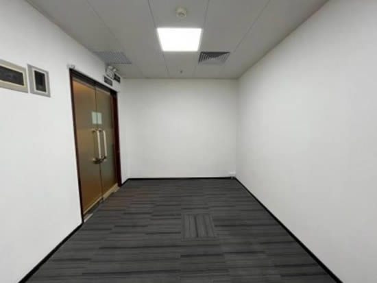 耀中广场写字楼图片5669