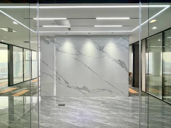 富力盈隆广场写字楼图片5765