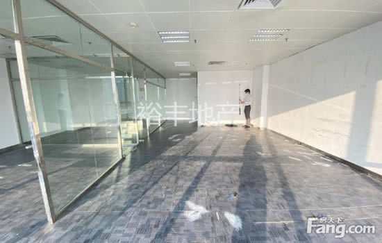 天银商贸大厦写字楼图片6609