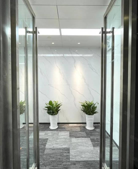 保利中辰广场写字楼图片6705