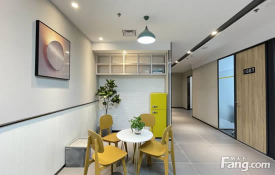 国防大厦写字楼图片7059