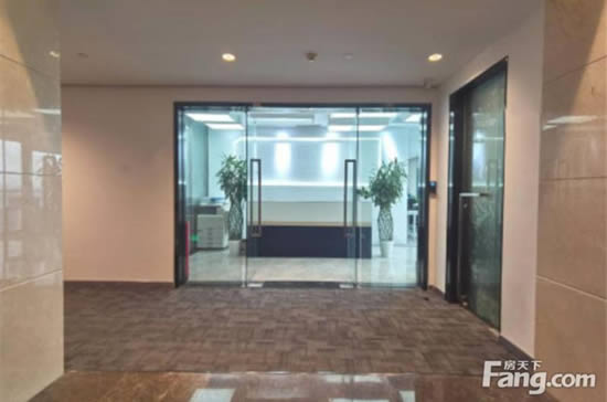 金融城绿地中心写字楼图片7086