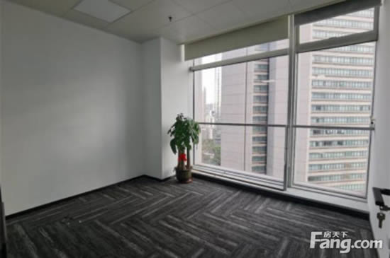 耀中广场写字楼图片7577