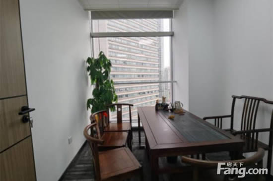 耀中广场写字楼图片7578