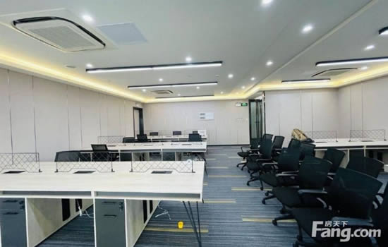 保利克洛维广场写字楼图片7608