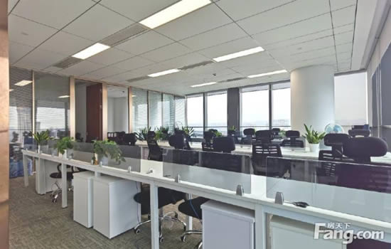 金融城绿地中心写字楼图片7633