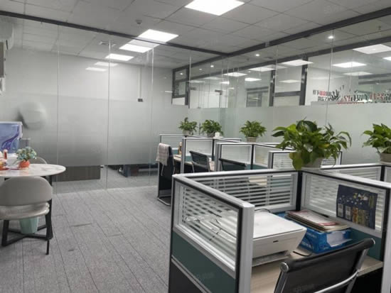 鸿利商务中心写字楼图片8010