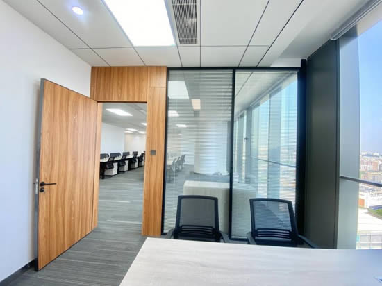 金融城绿地中心写字楼图片8094