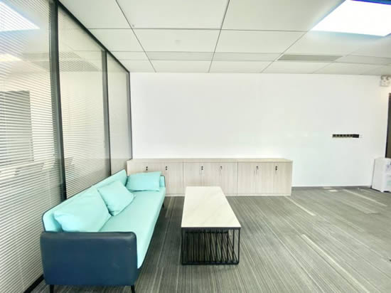 金融城绿地中心写字楼图片8097