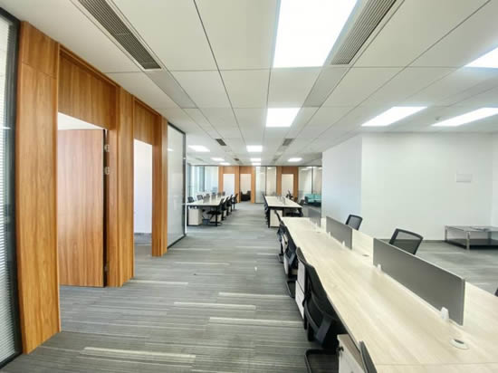 金融城绿地中心写字楼图片8099