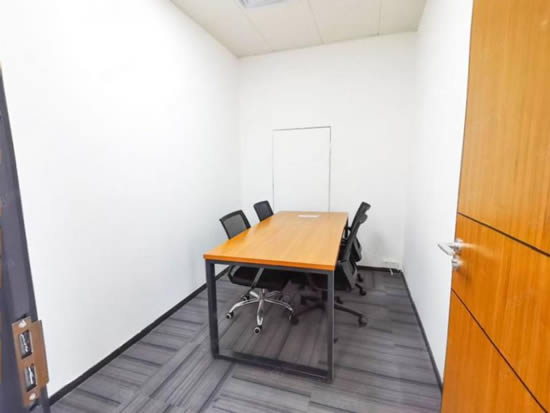 耀中广场写字楼图片8206