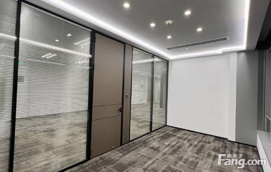 汇金东翼写字楼图片8240