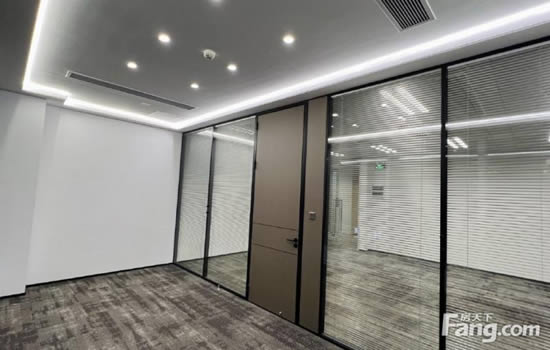 汇金东翼写字楼图片8241