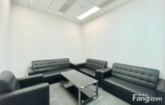 金融城绿地中心写字楼图片8379