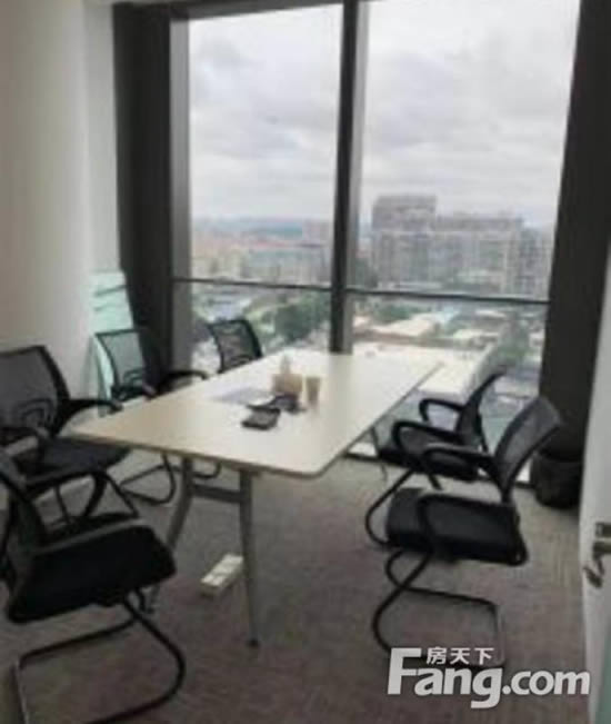 绿地中心写字楼图片9001