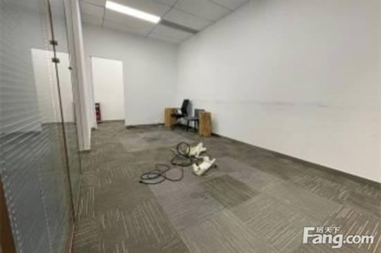 绿地中心写字楼图片9003