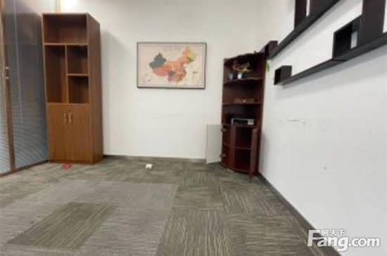 绿地中心写字楼图片9004