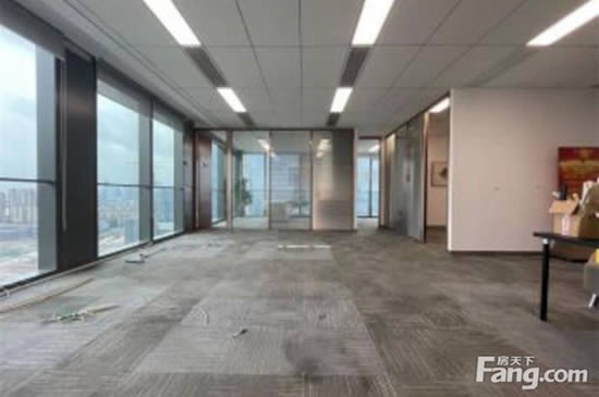 绿地中心写字楼图片9007