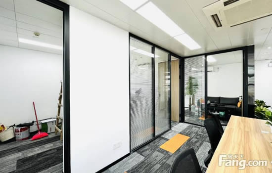 保利丰兴广场写字楼图片9529