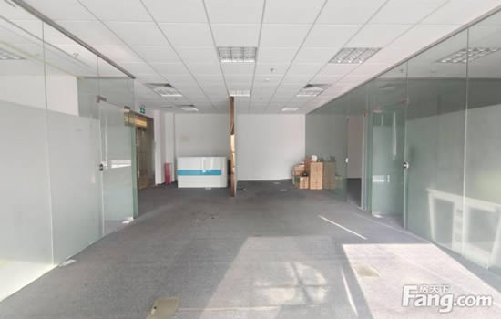 金融城绿地中心写字楼图片9609