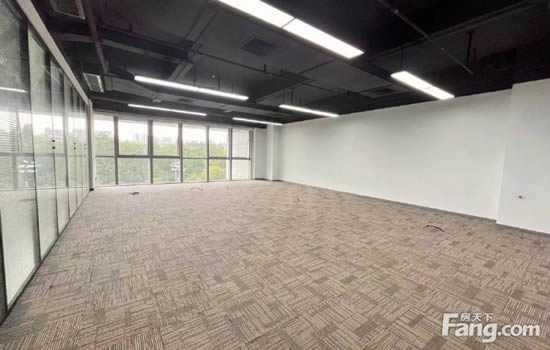 绿地中央广场写字楼图片10306