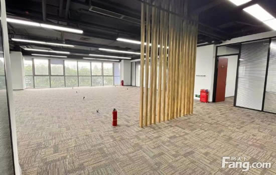 绿地中央广场写字楼图片10351