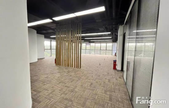 绿地中央广场写字楼图片10353