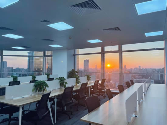 耀中广场写字楼图片10600