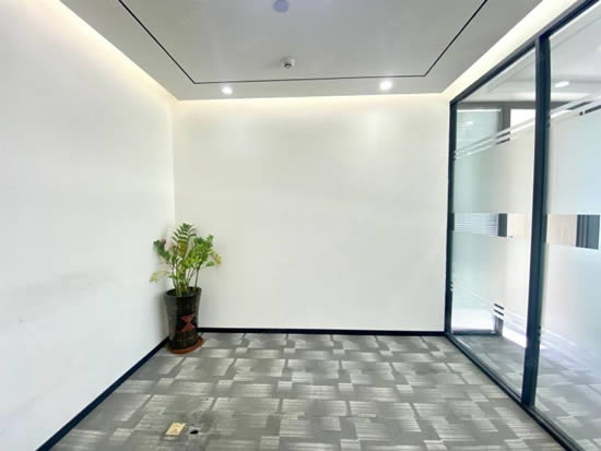 保利克洛维广场写字楼图片10702