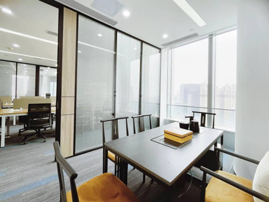 环球都会广场写字楼图片10812