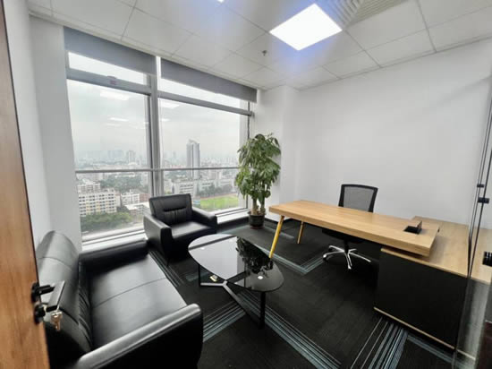 耀中广场写字楼图片11240