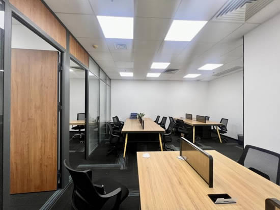 耀中广场写字楼图片11238