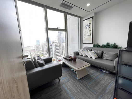 富力盈隆广场写字楼图片11682