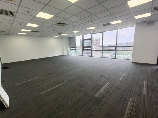 绿地中央广场写字楼图片12790